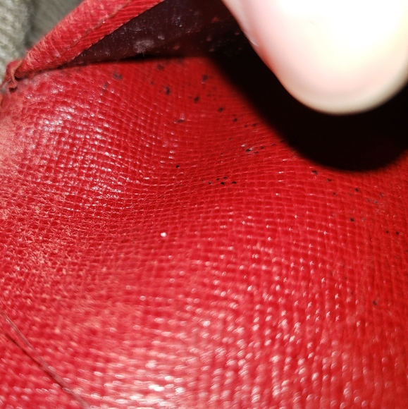 Authentic Louis Vuitton Red Epi Leather Wallet - Picture 15 of 15